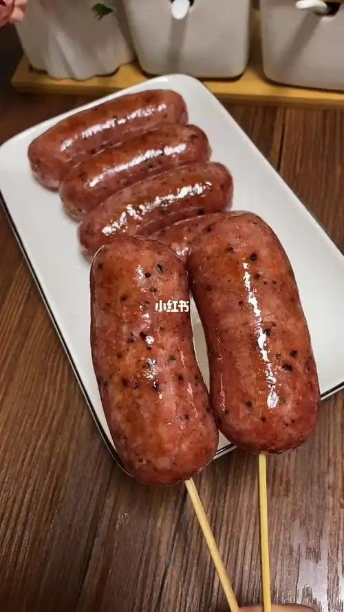 黑胡椒脆皮肠的做法