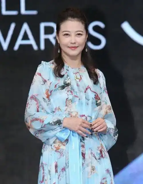 网易首页>网易号>正文申请入驻>周海媚的这些举动就惹的主办方很不