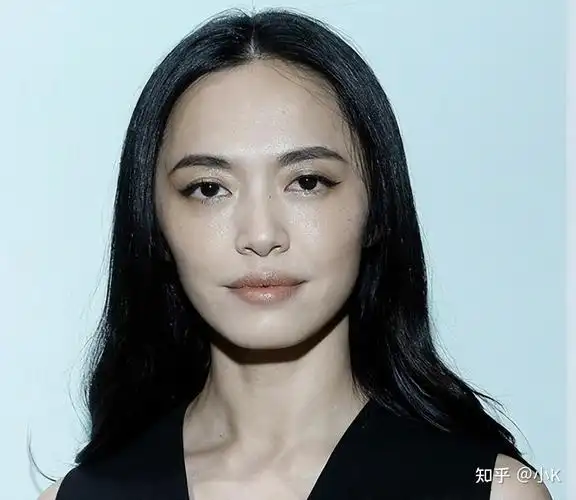 大嘴巴太绝了这6位女星个个长相平平却被嘴打开了颜值