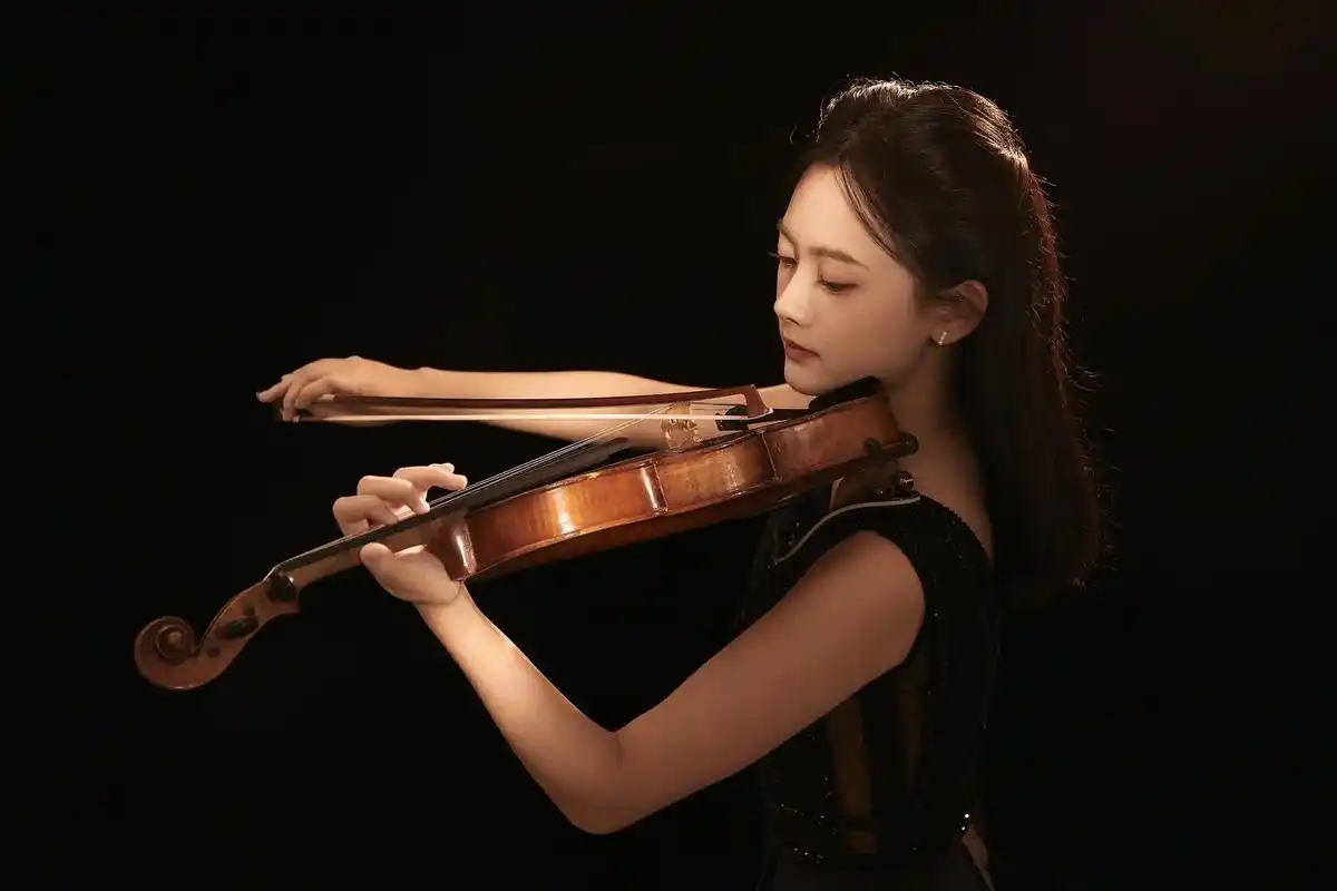 爱惨了这几张.#小提琴 #分享照片 #写真 #海马体 #海马 - 抖音