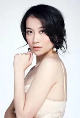 《非亲姐妹》演员表,全部演员表,演员人物介绍 - 电视吧