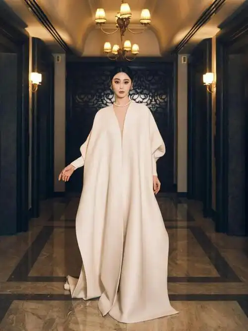 43岁范冰冰闪婚富豪男友其最新状态曝光网友震惊怎么这样了