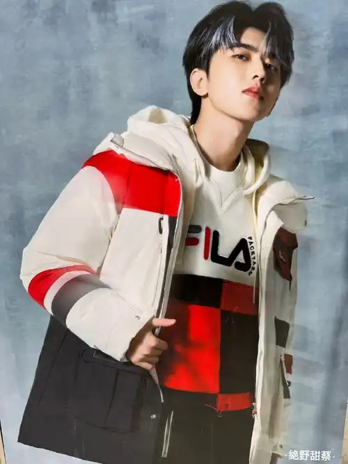 fila代言人蔡徐坤