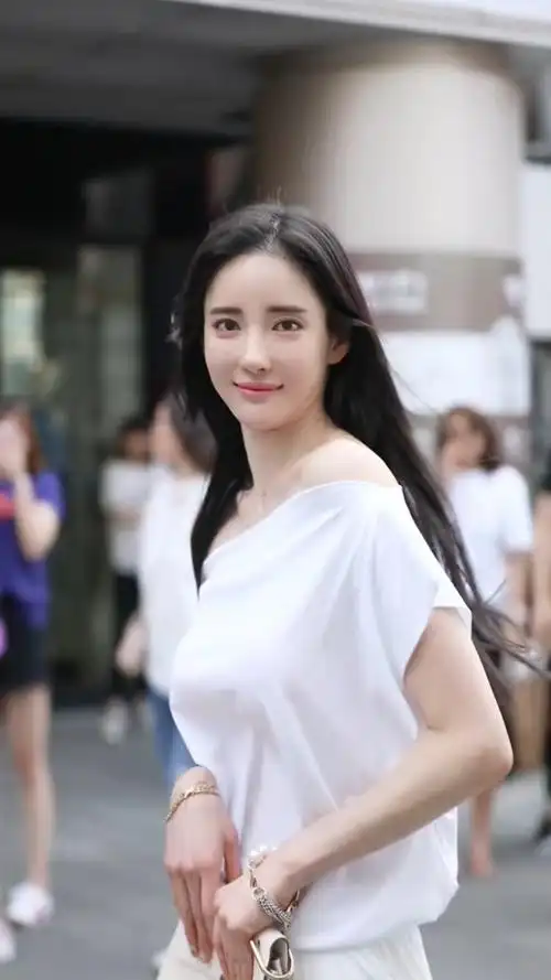 你喜欢的样子我都有#街拍网红时尚美女模特潘南奎