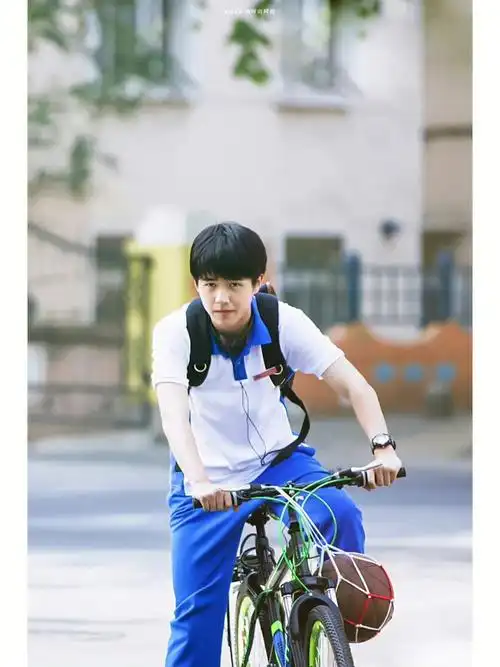 刘昊然高中版06