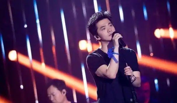 李健:我们听的不仅是音乐,更多的是看他的睿智,文化与气质