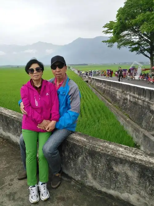 二0一九年四月二十七日至五月四日,夫妻双双跟团台湾宝岛旅游部分照