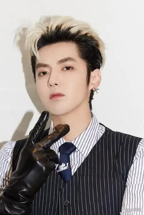 吴亦凡去年举办选妃酒局迷奸未成年少女,一文看清事件来龙去脉