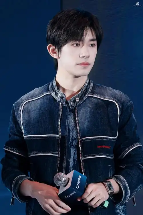 再次让我遇见@tfboys-易烊千玺