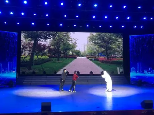 春晚音乐情景剧众志成城演绎抗疫故事弘扬抗疫精神