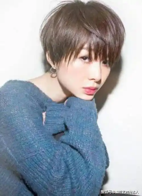 原创这些短发搭配干练利落又潇洒帅气让你看起来又帅又美又有范
