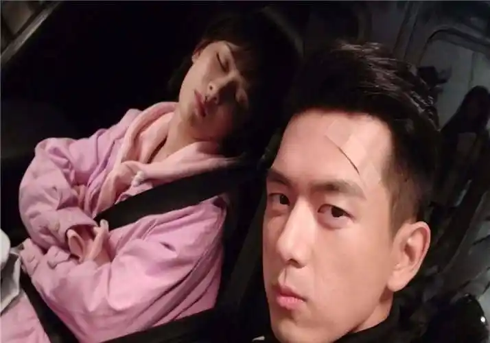 杨紫李现神仙友谊令人羡慕,期待新作品上映._电视剧_电影_角色