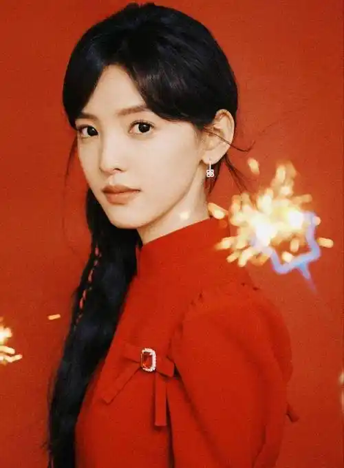 何穗陈伟霆领证?章若楠和大佬男友复合?汪涵当众羞辱何炅?