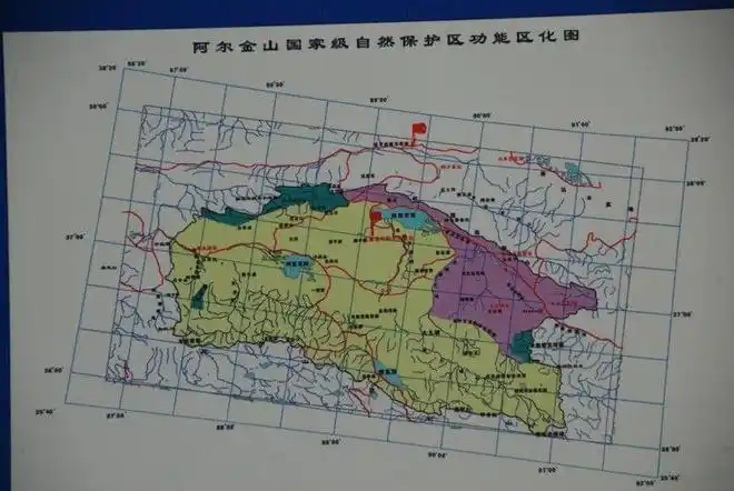 阿尔金山三湖一泉深度探险游