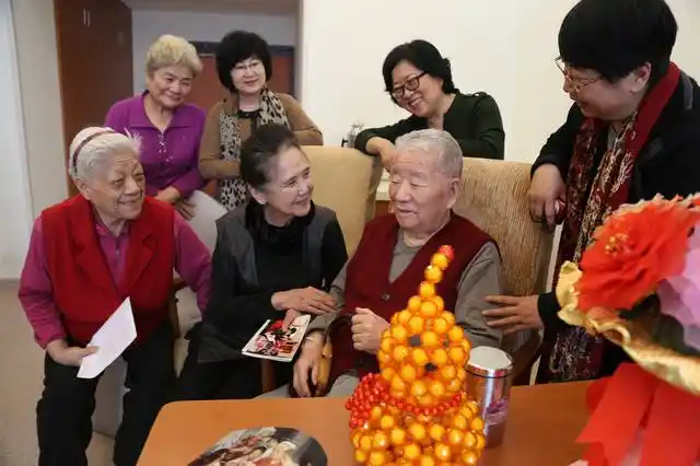 一个最难忘的时刻 追忆老艺术家鲁园