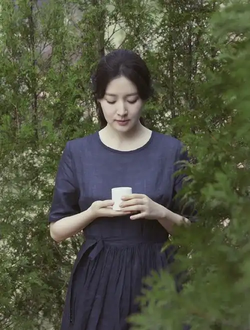 韩国美女图鉴李英爱