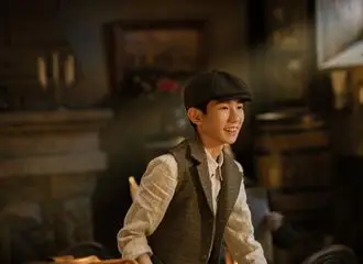 [新闻]210630 工作室发布王源《1921》最新剧照 明天来电影院一起共赴