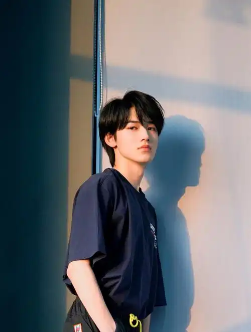 光与影91(日系王子-@时代少年团宋亚轩) - 泡芙nana - 图虫