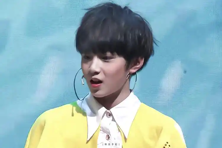 刘耀文 - 堆糖,美图壁纸兴趣社区