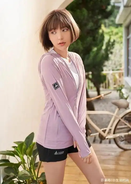 女神郭雪芙短发清爽运动装少女感十足