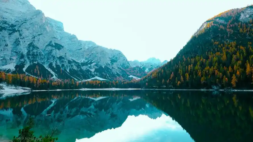 意大利布拉耶斯湖唯美风景超清壁纸