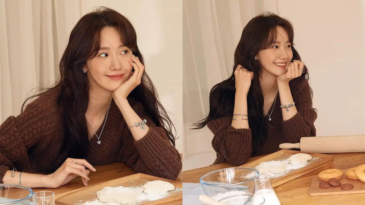 林允儿最新画报公开,从可爱少女到成熟女性的魅力转变