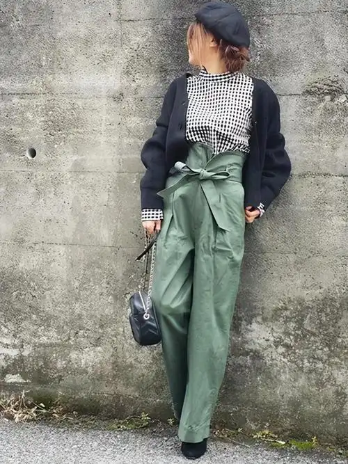 精彩的高腰裤搭配集合彰显大长腿的美丽