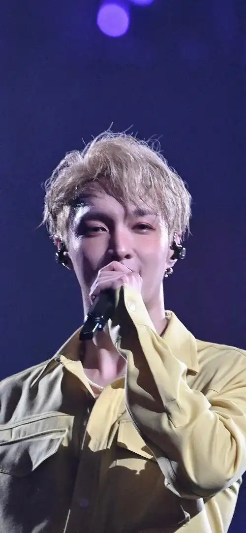 张艺兴大航海巡回演唱会##张艺兴krump之王##漫游尽兴时