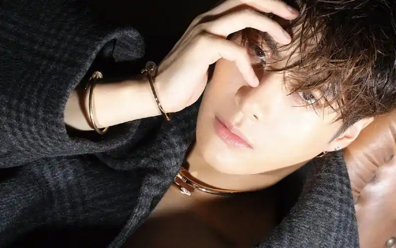 【王嘉尔】【微醺/性感向】腹肌/顶跨混剪 ||  美好肉体 性感尤物