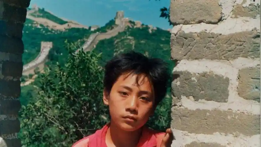 所以小时候的刘烨就对影视产生了浓厚的兴趣.