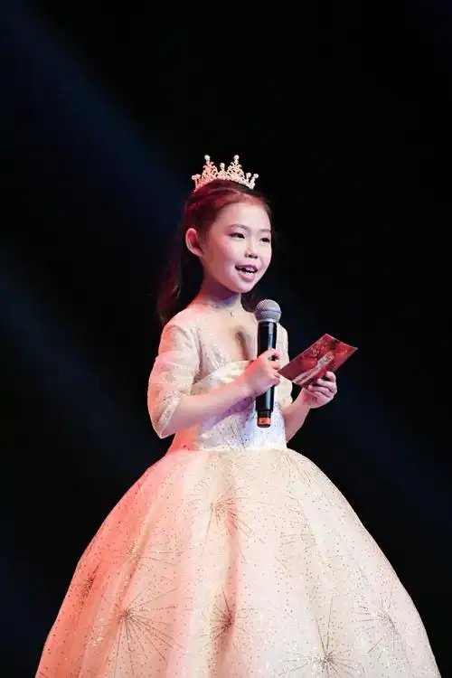 "童星闪耀"2019如皋市少儿春晚精彩节目集锦——主持人篇