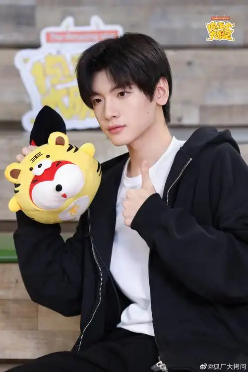 翟潇闻0528生日快乐##翟潇闻首张个人专辑澈