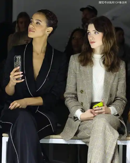 英国明星娜塔莉伊曼纽尔独具魅力的性感女神