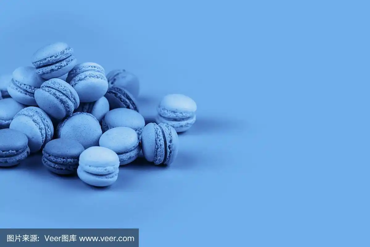 紫外光和蓝色的马卡龙