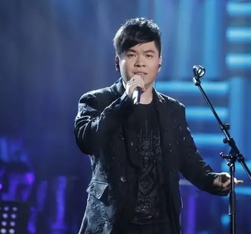 歌手常石磊个人简历