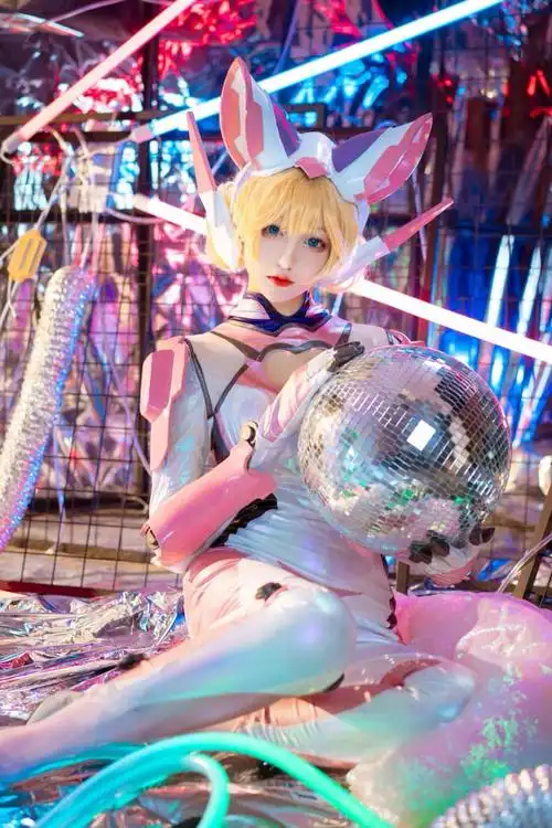 妲己时之彼端cos