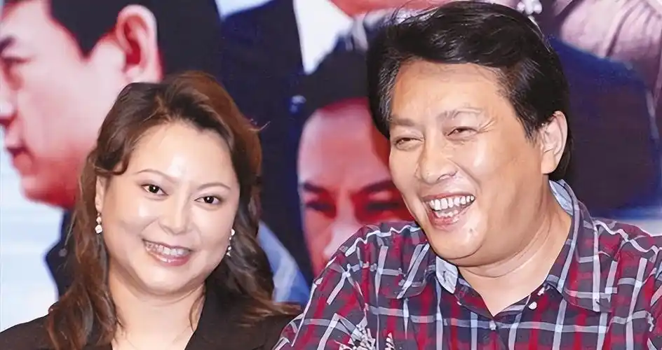 同样是唐国强的基因,前妻孙涛与壮丽生的孩子,活成了相反的样子_表演