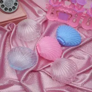 span class=h>透明 /span>粉色 span class=h>贝壳 /span>造型塑料