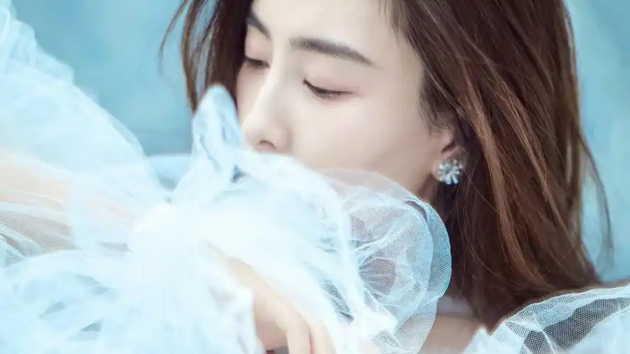 女明星马苏性感写真壁纸(10/19)