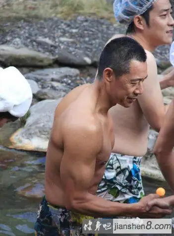 央视春晚的肌肉男排行榜