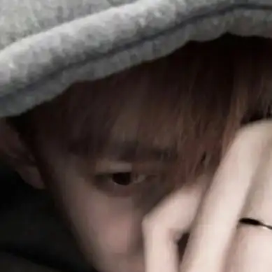 妖孽男生头像高清骚气的腹黑妖孽真人帅哥头像图片