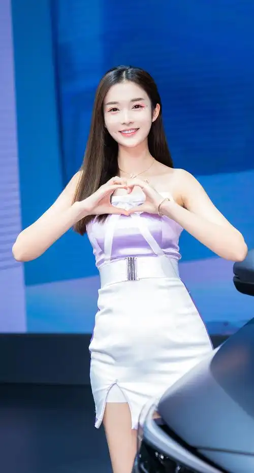 超高清可爱俏皮女孩壁纸-美女壁纸 - 壁纸之家