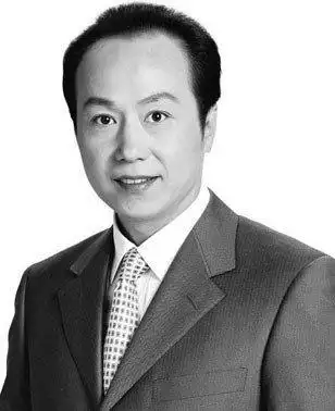 央视第一主播罗京患癌去世,妻子带儿子改嫁富豪,今儿子大变样!