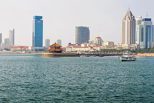 中国山东省青岛湾海景