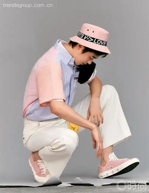 梁靖康一个分享帅哥摄影作品的人