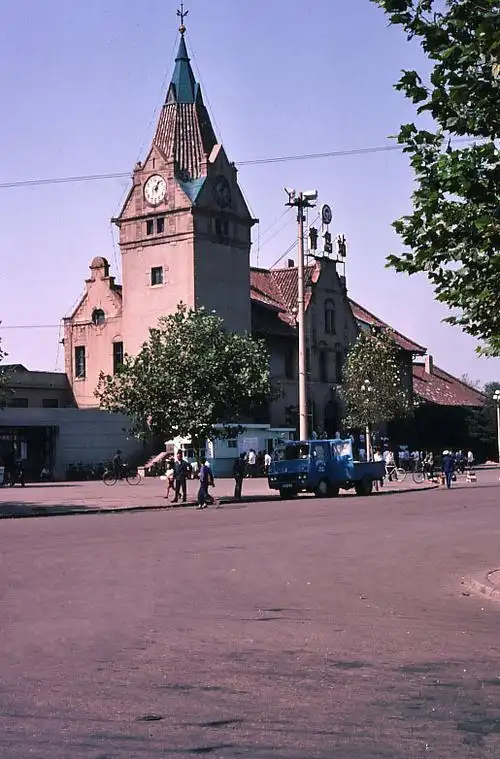盘点各时期的青岛火车站百年历史沧桑
