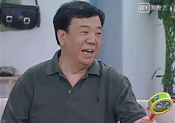 他曾是《家有儿女》中的胡一统,如今在这部剧中演配角无人识!