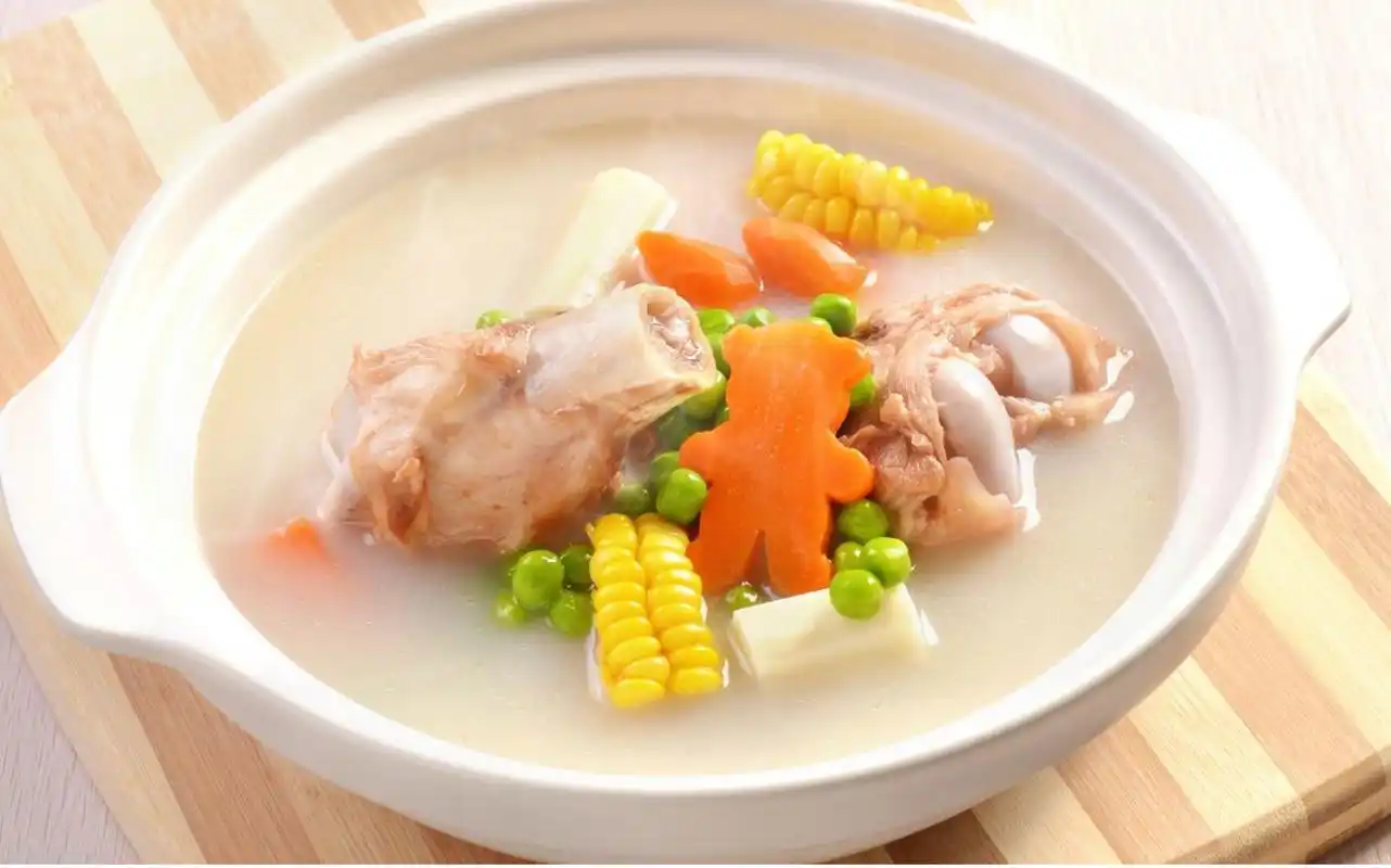 骨头汤并不补钙?医生:真正补钙的这3种食物,可能很多人不爱吃