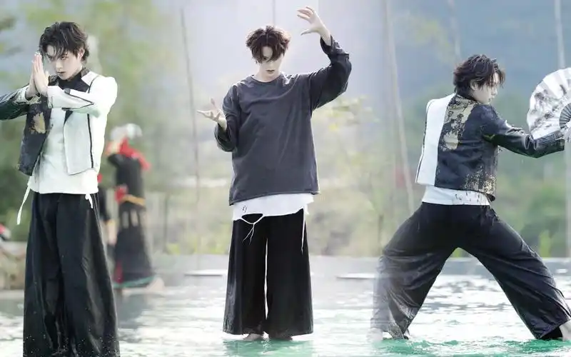 【翩若惊鸿|安利向】肖宇梁跟我走吧朋友舞蹈带感