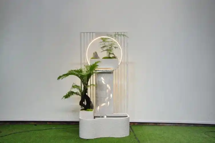 室内也能看水景